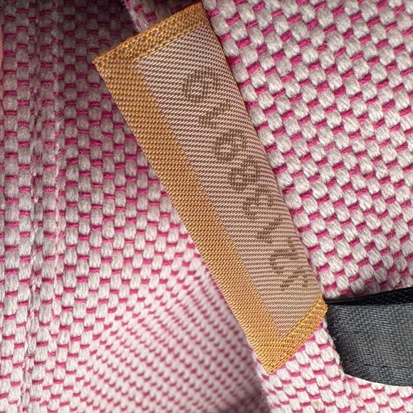 Dooney & Bourke Red Croc Embossed Leather Tote Bag | Large Shoulder Purse - Picture 11 of 15